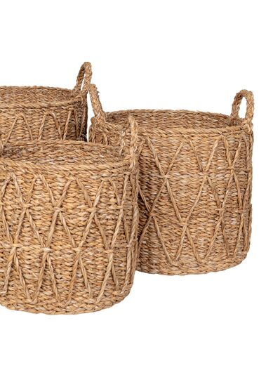 c3c472c7-0144-4605-8bed-334231365bb4